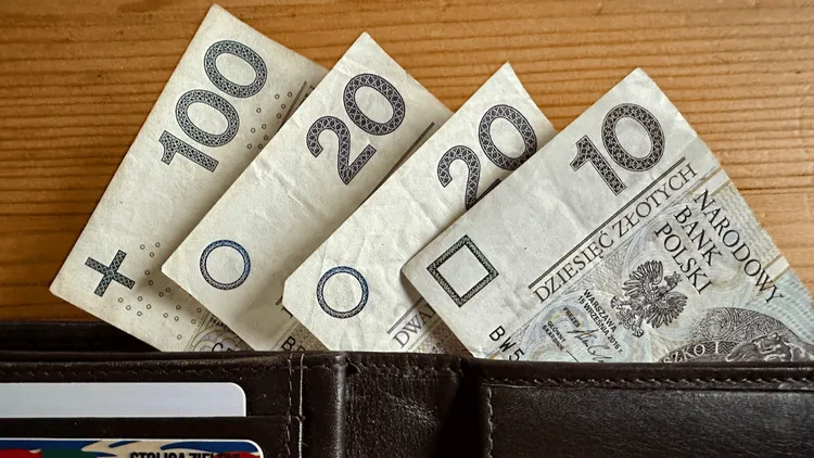 Ile można zarobić bez rejestracji firmy? W 2024 roku będą dwa progi