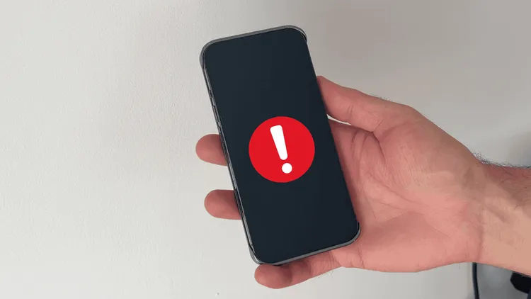 Telefon pokazuje, że dzwoni bliska osoba, w rzeczywistości to oszust. Jak uchronić się przed spoofingiem?