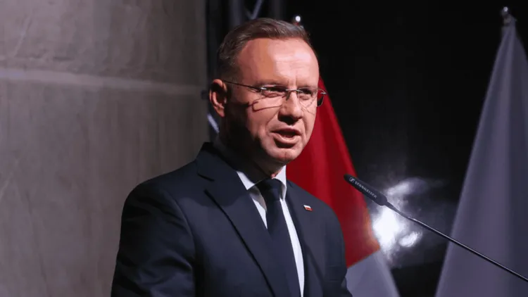 Zaskakujący zwrot w Kancelarii Prezydenta. Nie będzie gigantycznych nagród dla urzędników 