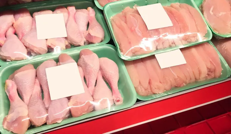 Sprawdził mięso kurczaka z supermarketu. Azotany ponad 3x powyżej normy