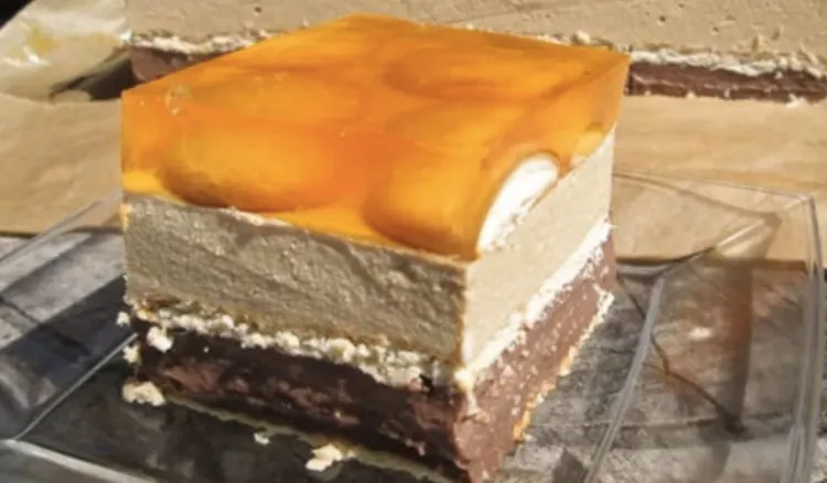 Żadna babka i mazurek. Na Wielkanoc podam ciasto „Mały książę”