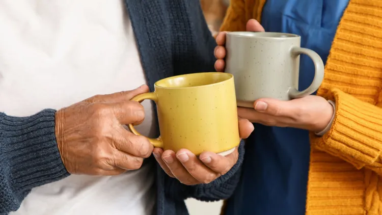 IJHARS wziął pod lupę popularny produkt, wnioski zatrważające. Polacy piją to na potęgę
