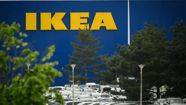 H&M i IKEA apelują do UE o surowsze prawo. Co to oznacza dla polskich sklepów?