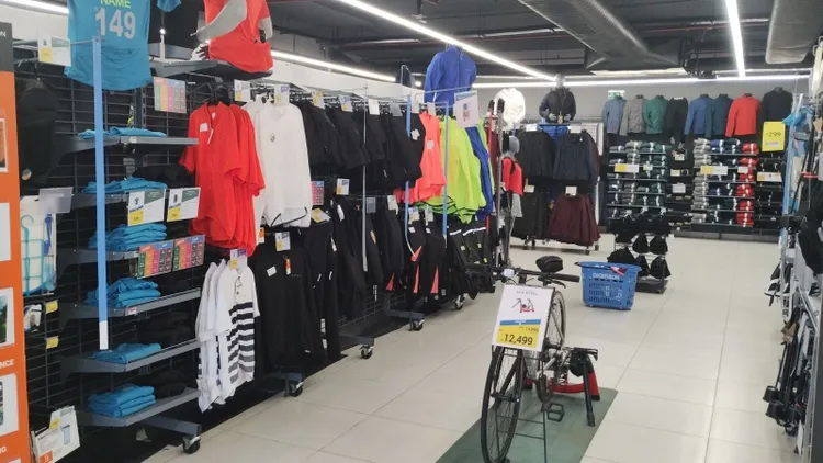 Popularna sieć apeluje do klientów. Ze sprzedaży wycofano odzież, może doprowadzić do wypadku