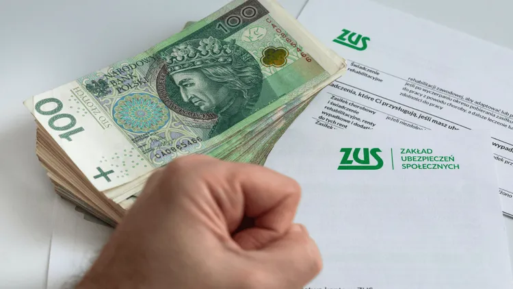 ZUS pod lupą prokuratury. Chodzi o 800 plus i ulotki dla emerytów
