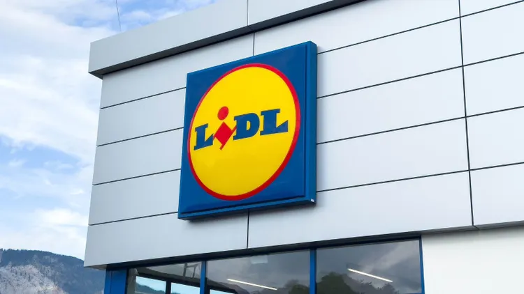 Klienci Lidla tylko na to czekali. Promocje idealne na upalne dni, oferta niebawem się kończy