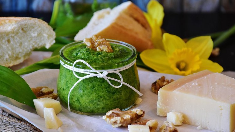 Pesto z zielonego groszku