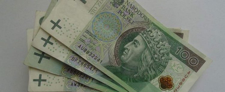 Polska Fundacja Narodowa nie oszczędza na wypłatach. 800 tys. zł dla zarządu