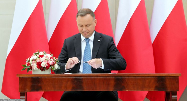 Andrzej Duda popisał aż trzy ustawy. Będą zmiany w opiece zdrowotnej