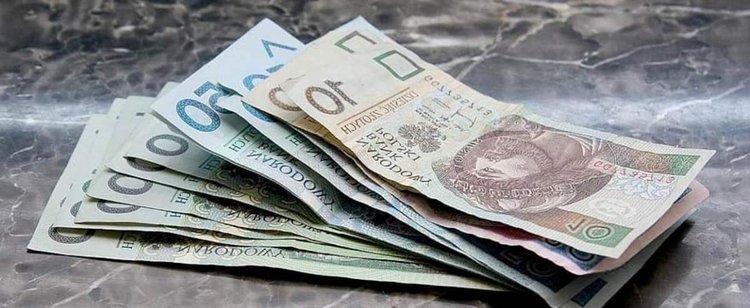 W Polsce najgorzej w całej Unii. Oszczędzanie nie ma żadnego sensu