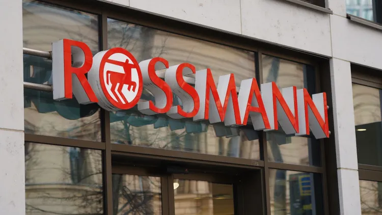GIS wydał ważne ostrzeżenie. Rossmann wycofuje popularną przekąskę