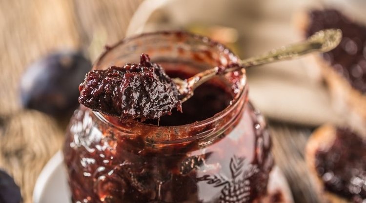 Prosty przepis na pyszną nutellę ze śliwek