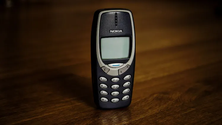 Masz stary telefon w szufladzie? W 2026 roku może być wart tysiące. Kolekcjonerzy szukają tych modeli