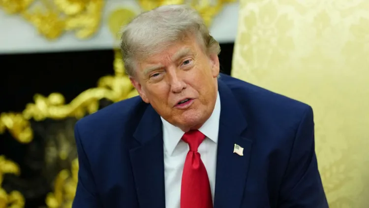 Donald Trump znów grozi cłami. Polska też może oberwać
