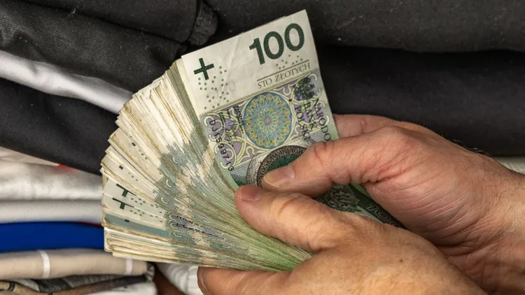 Waloryzacja emerytur w 2027 roku. Najniższe świadczenie przebije ważną granicę