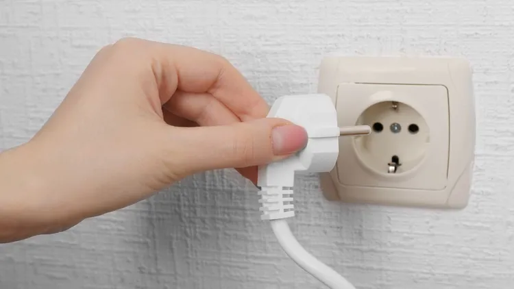 Nie pralka i nie lodówka. Oto największy pożeracz energii, Polacy płacą krocie na własne życzenie