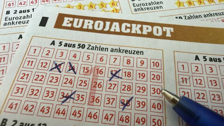 Wielka wygrana w Eurojackpot, Niemiec zgarnął 315 mln zł. To jeden z rekordzistów