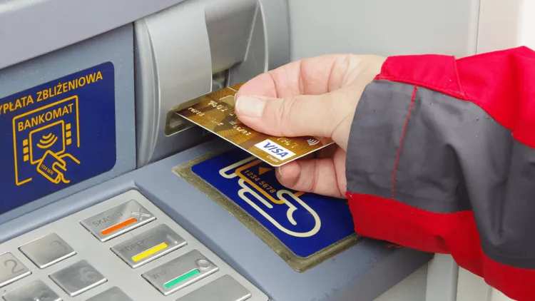 Kolejny bank ostrzega swoich klientów. Utrudnienia potrwają cały weekend