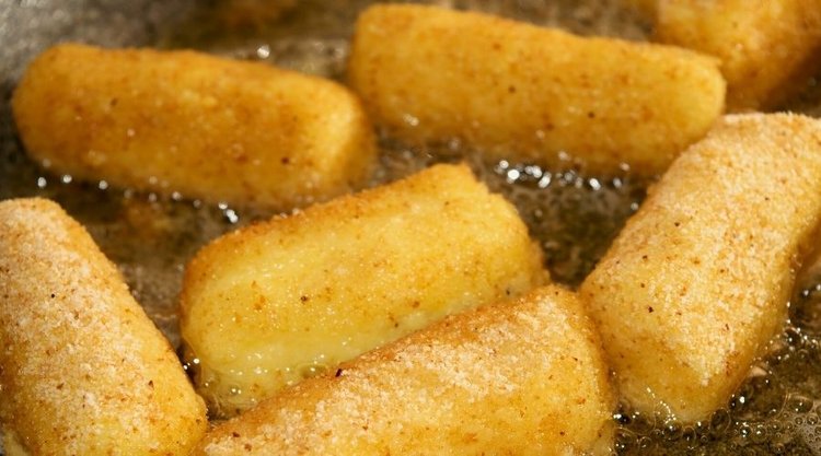 Wyborne krokiety ziemniaczane bez zawijania. Przygotujesz je nawet w 15 minut