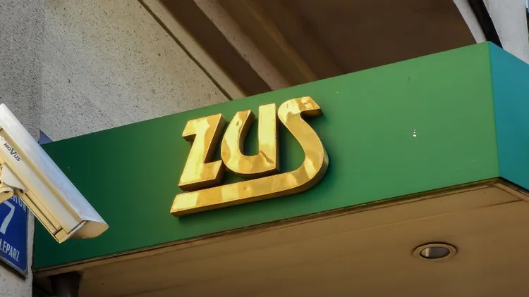 Czas do 30 września na dostarczenie zaświadczenia. Inaczej ZUS przestanie wypłacać świadczenie
