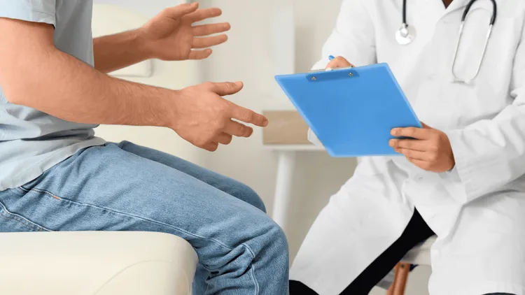 Renta z tytułu niezdolności do pracy: Kto i za jakie schorzenia otrzyma pieniądze z ZUS?