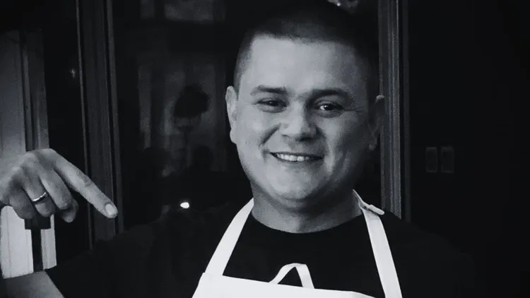 Zmarł znany kucharz Mariusz Komenda. Brał udział w "MasterChef", miał tylko 44 lata