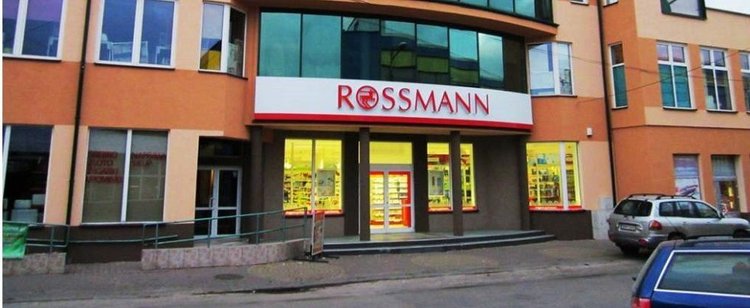 Kolejna niemiecka sieć w Polsce. Dm-Drogerie markt rzuca rękawicę Rossmannowi 