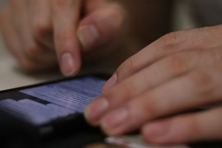 Uwaga na numer telefonu +48 662 242 058. Policja wydała ostrzeżenie