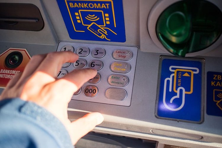 Największy niemiecki bank ma kłopoty. Rośnie niepokój na rynkach 