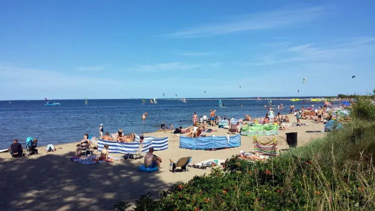 Polska na wakacyjnym topie, przyciąga turystów z kolejnego kraju. Bałtyk jest dla nich jak Riwiera Turecka