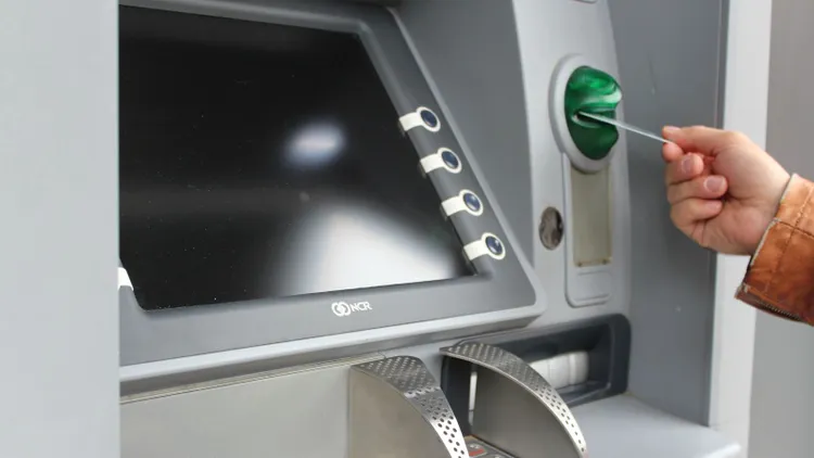 Duży bank pilnie apeluje do klientów. Twoje oszczędności mogą być zagrożone