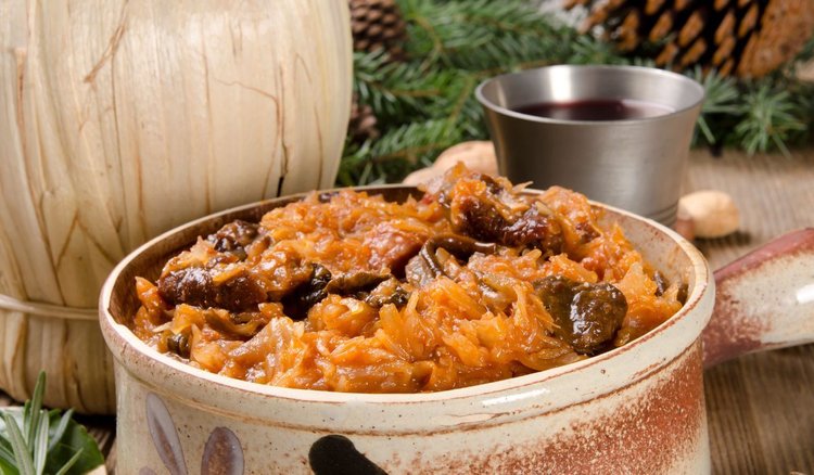 Co roku na Wigilię przyrządzam ten bigos. Z tego przepisu korzystała jeszcze moja prababcia