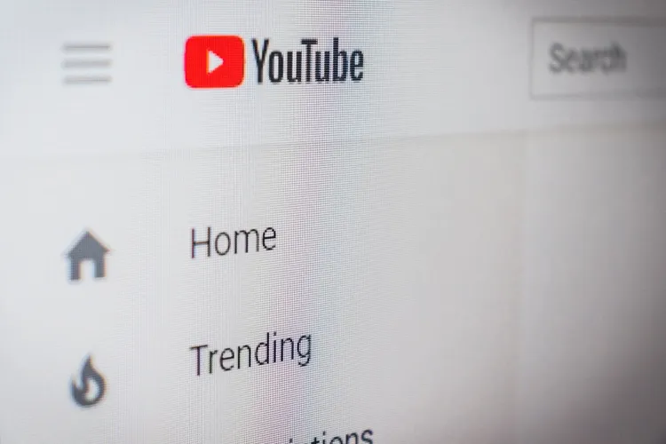 YouTube celowo spowalnia serwis. Znaleziono fragment w kodzie