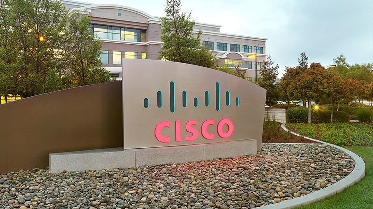 Największe przejęcie tego roku w branży tech? Cisco kupuje Splunk za 28 mld dolarów!