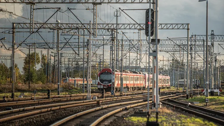"Nie zwalniamy tempa". PKP planuje wydać miliardy złotych, w perspektywie wielkie inwestycje