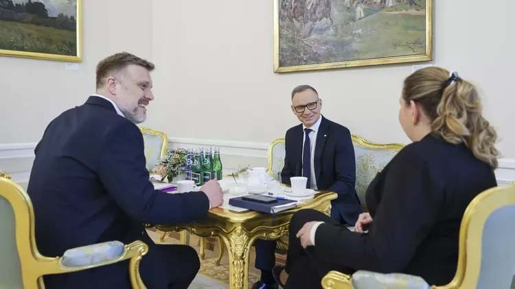 Nie będzie obniżenia składki zdrowotnej dla przedsiębiorców? Policzyliśmy głosy, zdecyduje jedna osoba