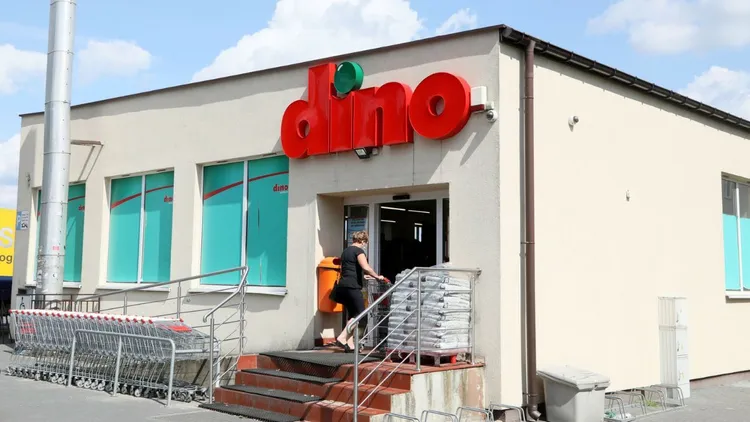 Nie tylko Wilanów. Dino staje do walki z Biedronką i Lidlem. Tu powstaje kolejny sklep w Warszawie