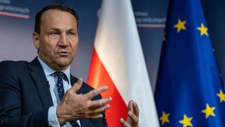 Rosjanie zaatakowali siedzibę polskiej firmy. "Uderzyli celowo, z trzech kierunków"