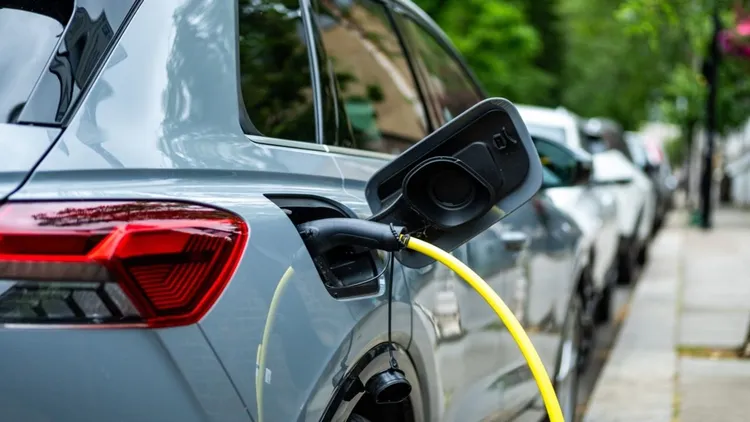 Dopłaty do pojazdów elektrycznych po nowemu. Rząd szykuje ważne zmiany dla kierowców