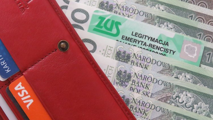 GUS opublikował kluczowy wskaźnik. Od kwietnia nowi emeryci dostaną niższe świadczenia