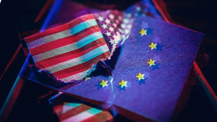 UE grozi „handlową bazooką” wobec Trumpa. Ekspert "Europa stoi przed trudnym wyborem"