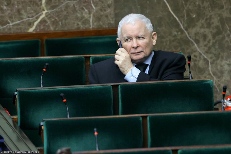 PiS zapowiada nowy program społeczny. Chce zawalczyć o polskie kobiety