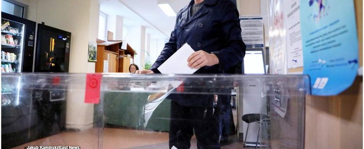 Jest już sondaż wyborczy po zmianie kandydata. Wyniki zaskoczyły wiele osób