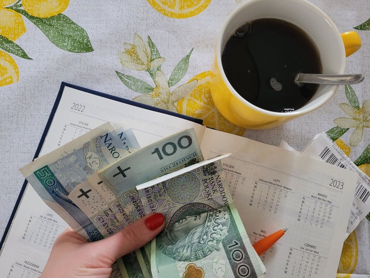 40-latka oszukała wiele osób na setki tysięcy złotych. Chodzi o dotacje unijne