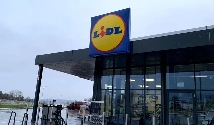 Duże zmiany w Lidlu przy kasach. Klienci zauważą różnicę