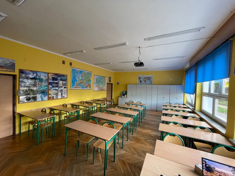 Cyfryzacja w szkołach. Papierowe dokumenty odejdą do lamusa, czas na mLegitymację