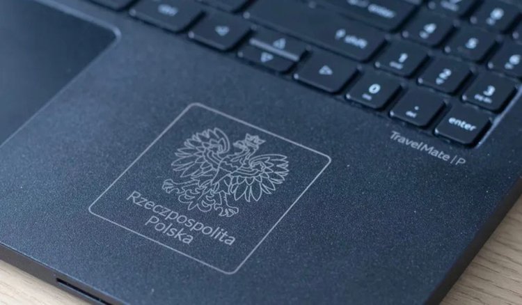 "Laptop dla ucznia". Policja znalazła komputer w lombardzie