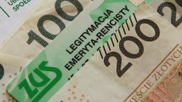 Ważna informacja od ZUS dla seniorów. Łatwiej jeszcze nie było