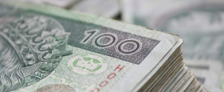 Znamy wielkość dziury budżetowej po pierwszym półroczu. O zerowym deficycie możemy powoli zapominać