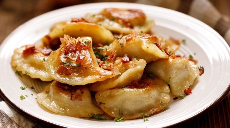 Niezawodny przepis Kuronia na pierogi z mięsem rosołowym